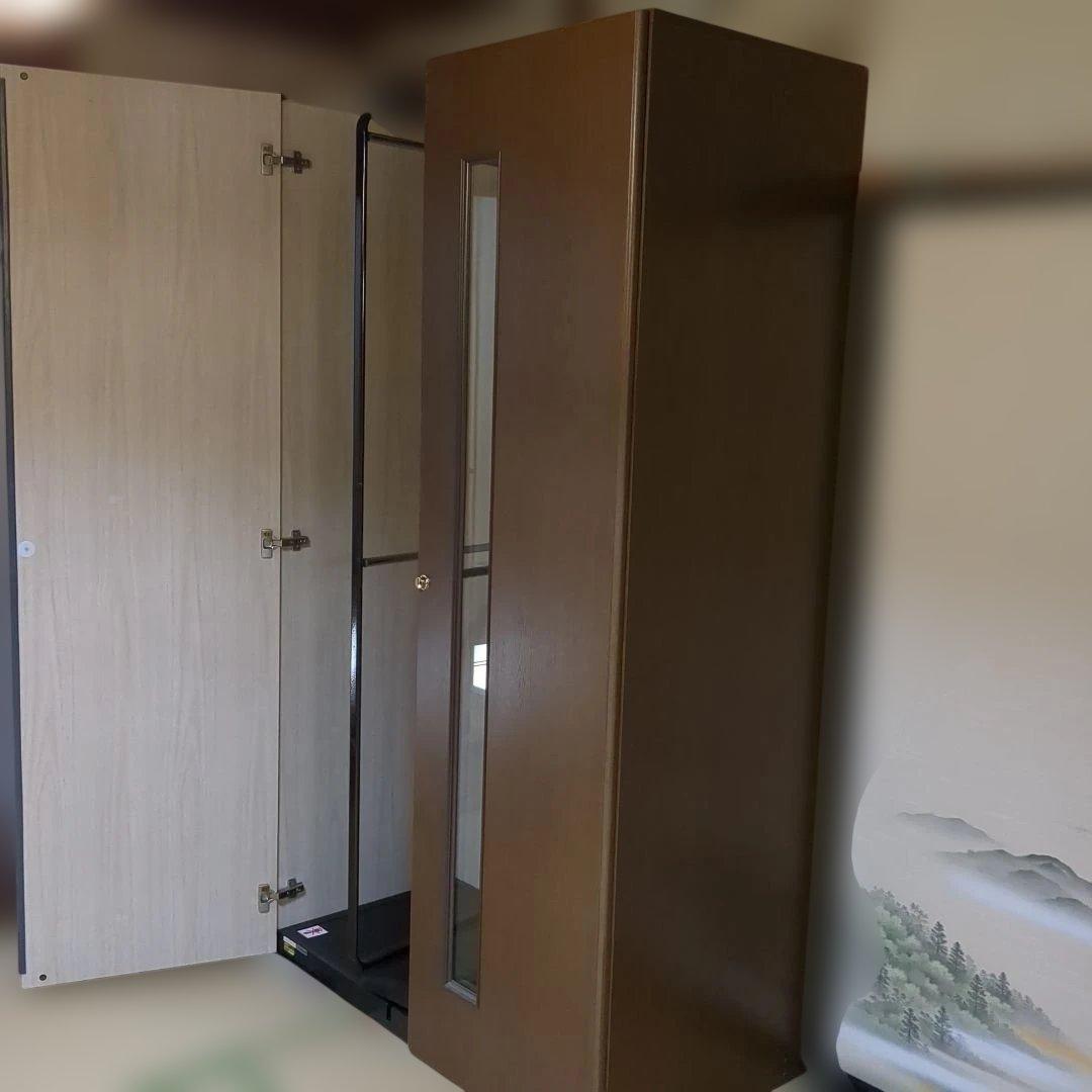 ワードロープ、回転式