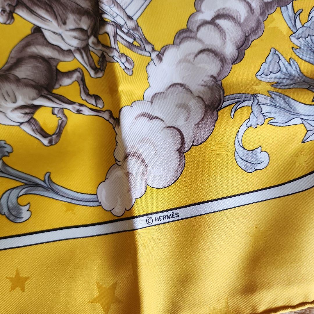 【HERMES】カレ90 宇宙観 シルクスカーフ エルメス イエロー