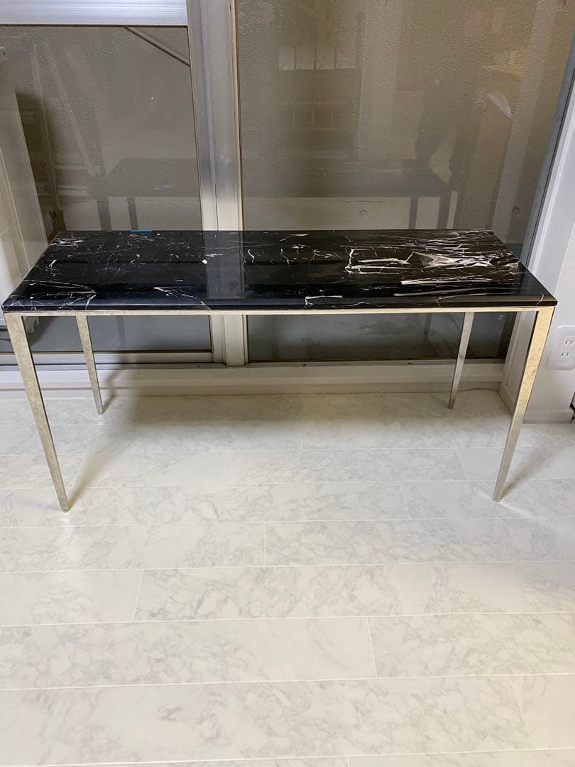 大理石テーブル
