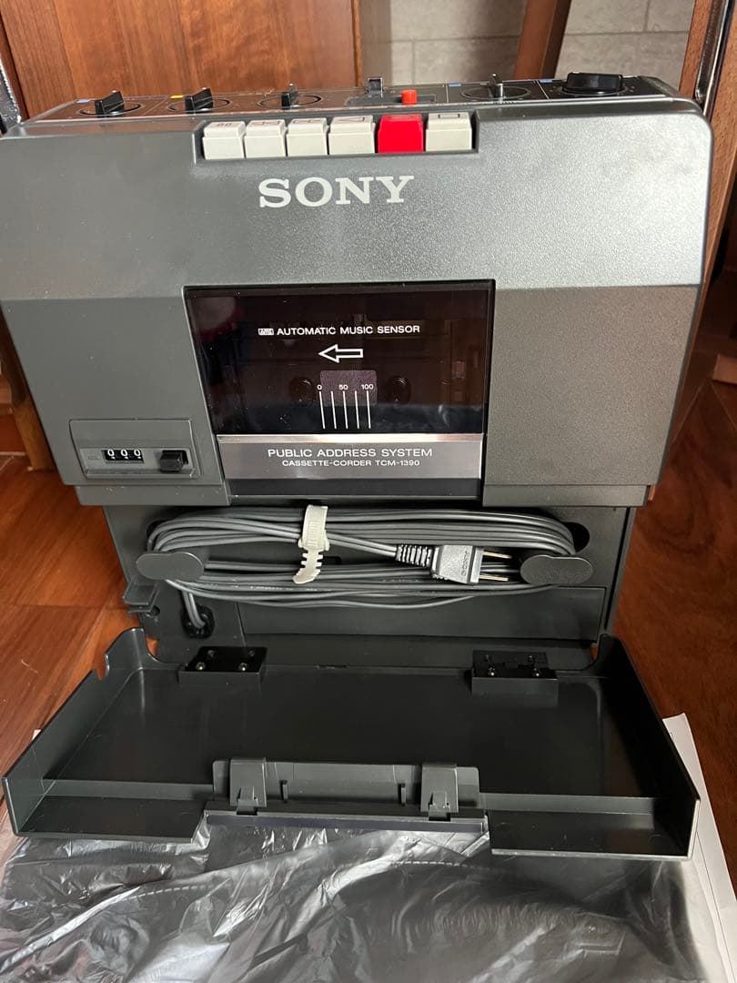 SONY カセットテープレコーダー TCM-1390 録音再生機　拡声機能