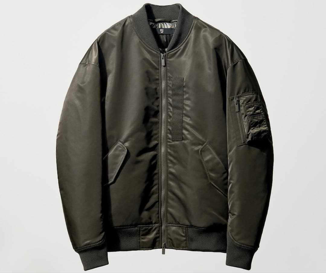 UNIQLO +J ハイブリッドダウンオーバーサイズMA-1