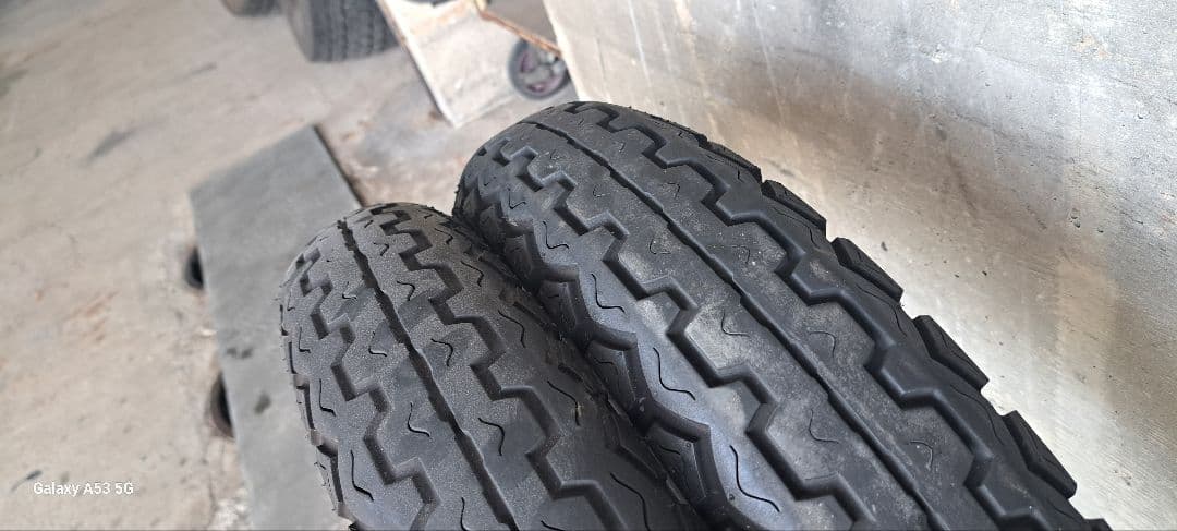 DUNLOP ROADMASTER tt100gp 2本