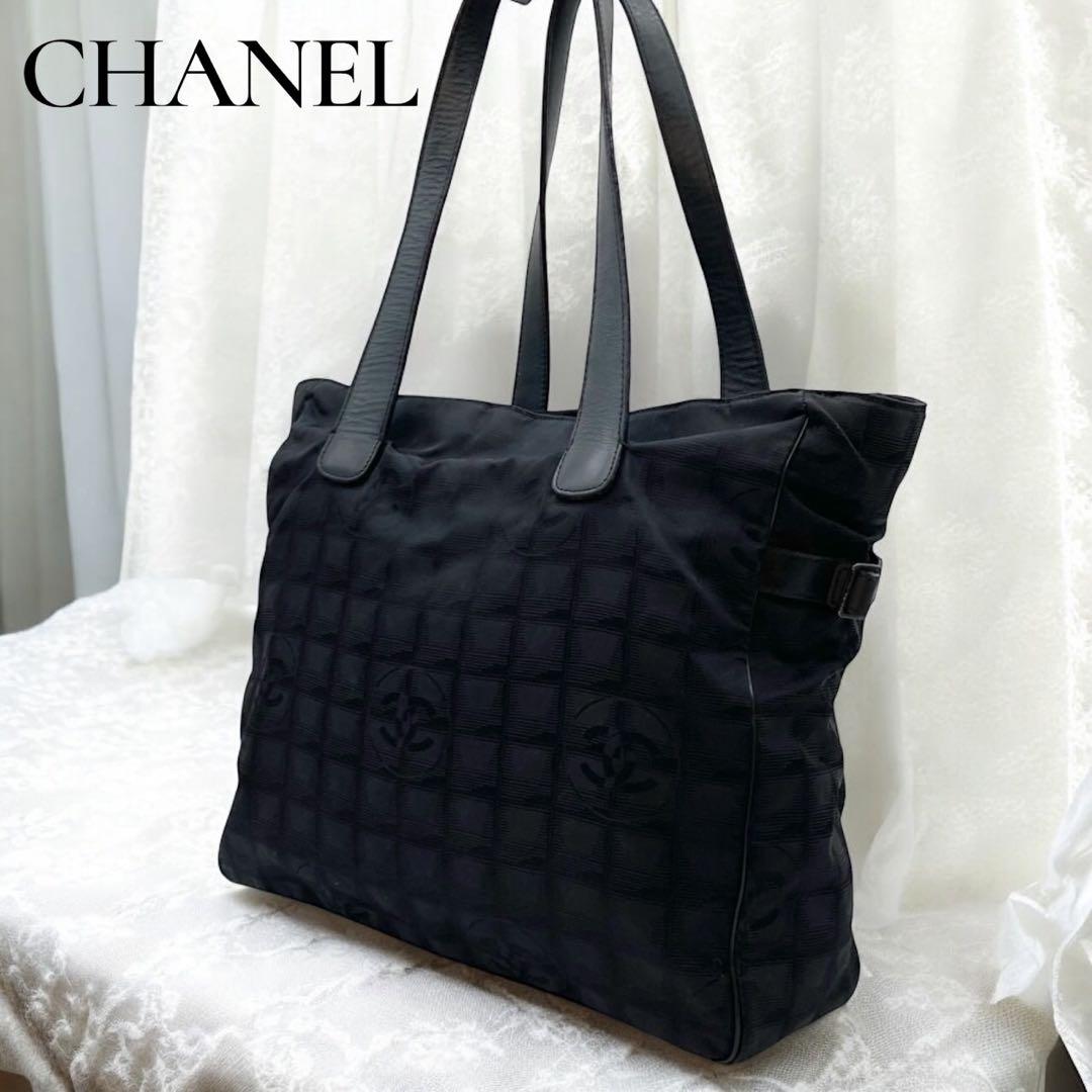もこ CHANEL ブラック シャネル ニュートラベルライン トートバッグ