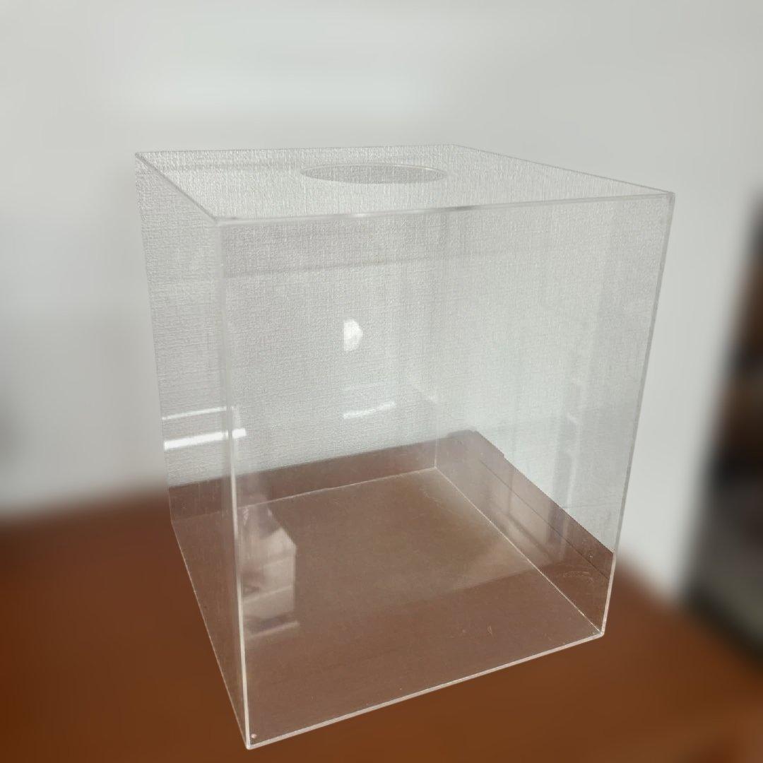 透明アクリル　抽選箱
