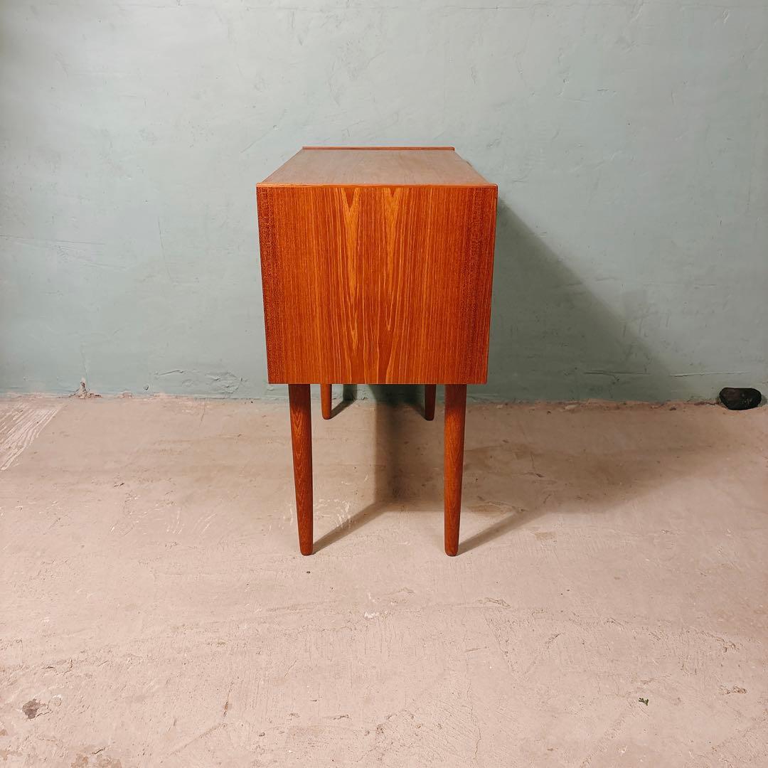 【kkw】デンマーク　チーク材　三段チェスト　北欧家具　北欧ビンテージ