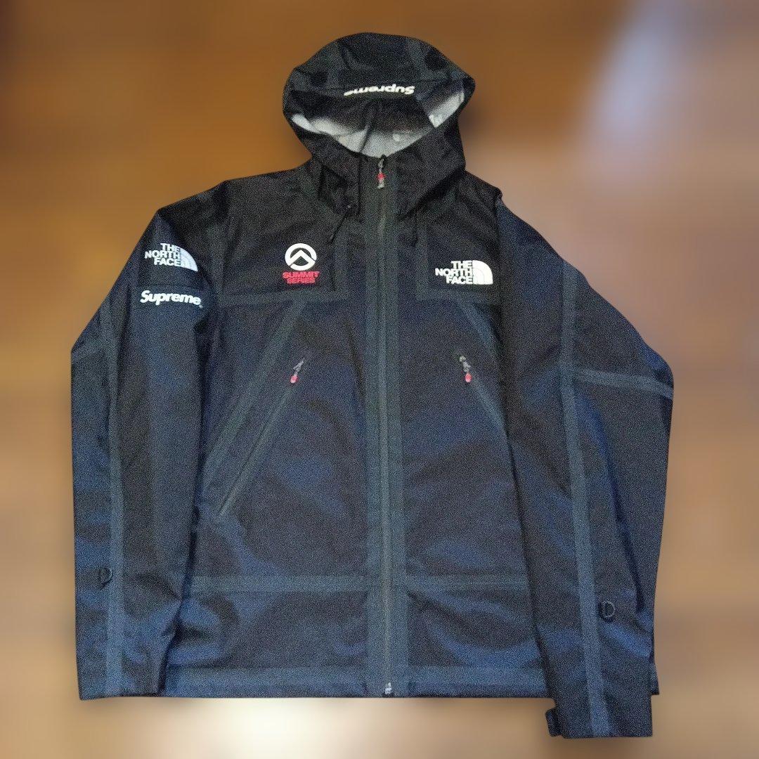 THE NORTH FACE×SUPREMEコラボサミットマウンテンパーカー