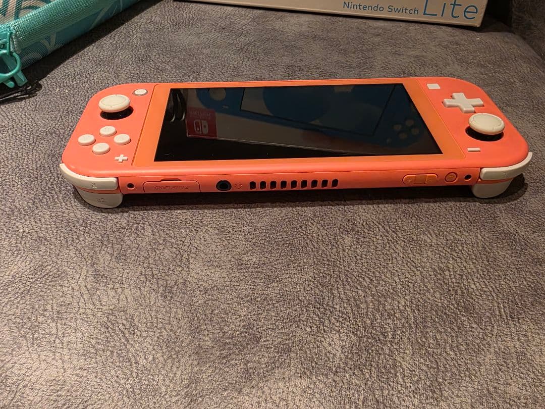 Switchライト コーラル