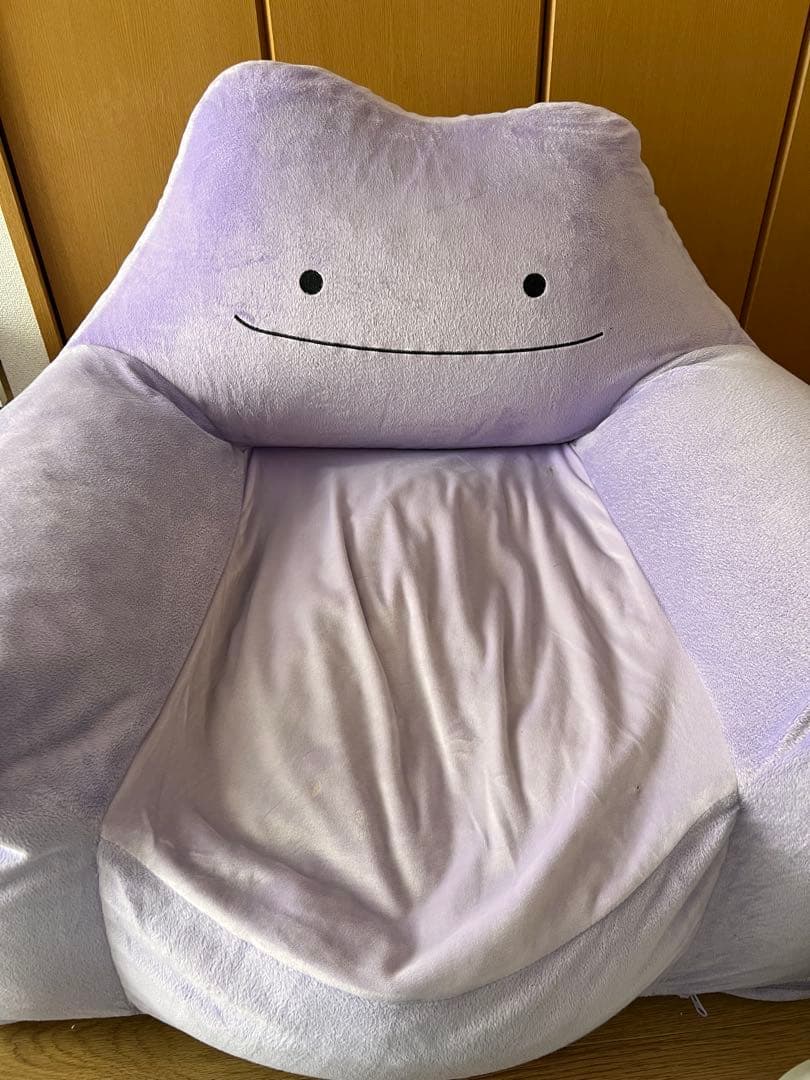 メタモンソファー