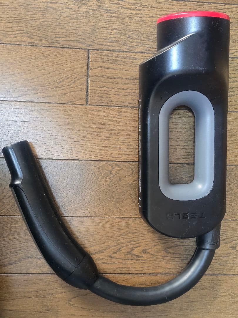 Tesla テスラ chademoアダプター 純正品