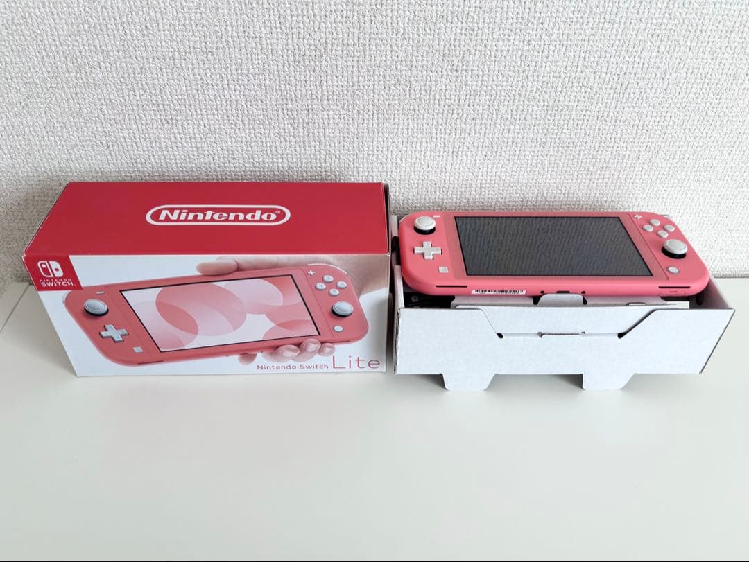 【美品】Nintendo Switch Lite スイッチライト ピンク