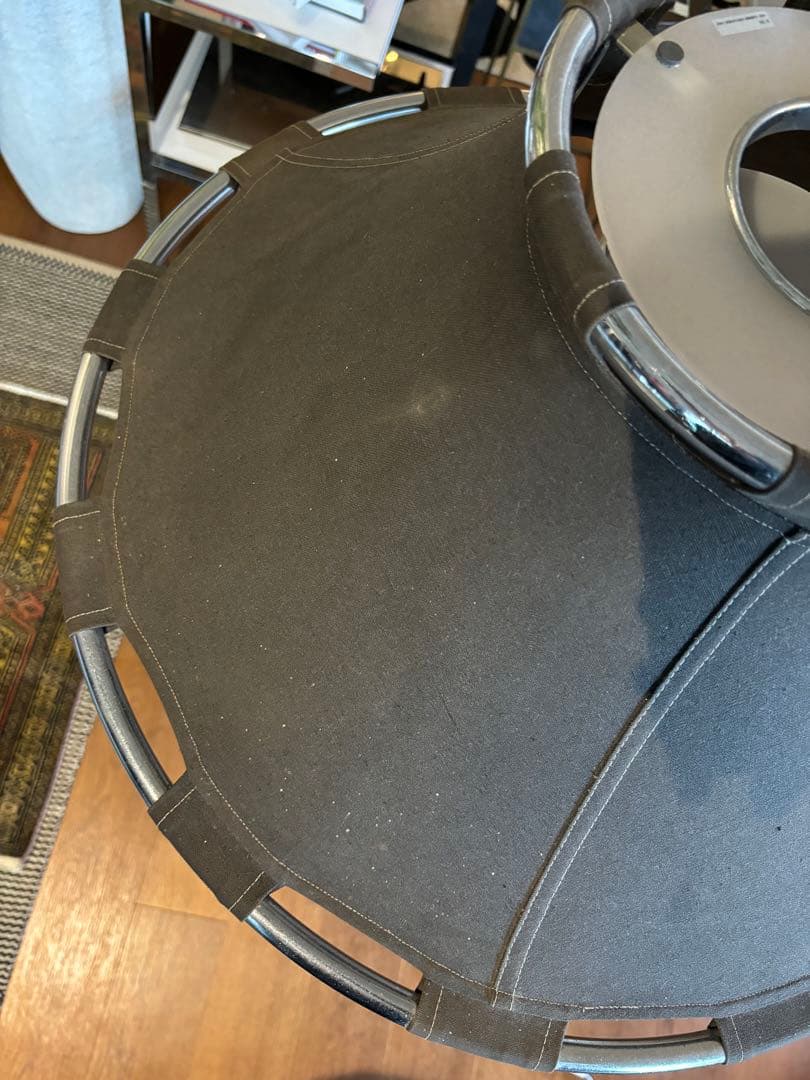 Anna Ehrner （アンナ・エーネル）クロームのフロアランプ