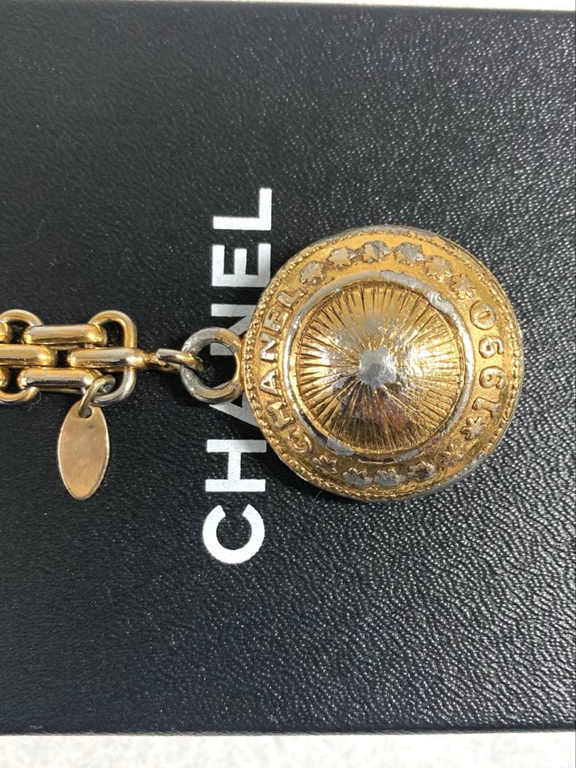 CHANEL シャネル　キーホルダー　キーリング　バッグチャーム　ゴールド　箱付