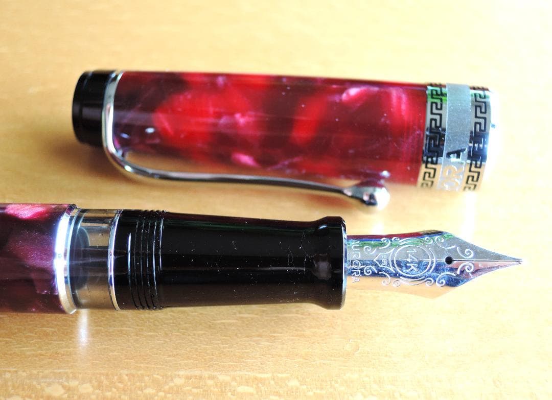 taka【2月14日迄】アウロラ AURORA オプティマ 万年筆