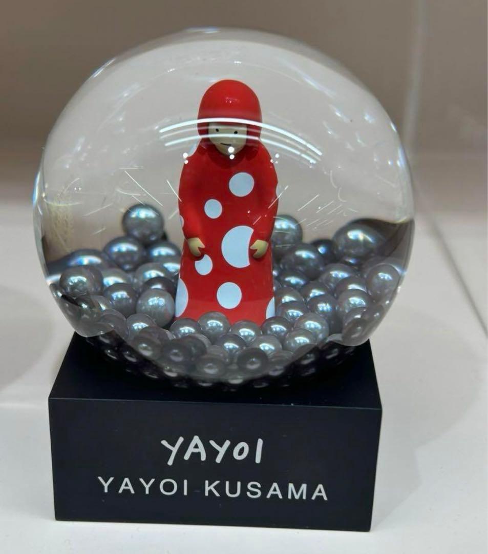 Kusama オブジェ　草間彌生　スノードーム 赤　ドット　オブジェ