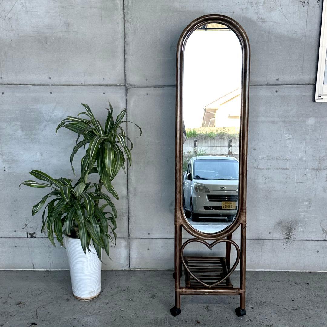 ♦︎昭和レトロ♦︎黒光スタンドミラー 物置格納型大鏡 姿見 等身鏡オールドラタン