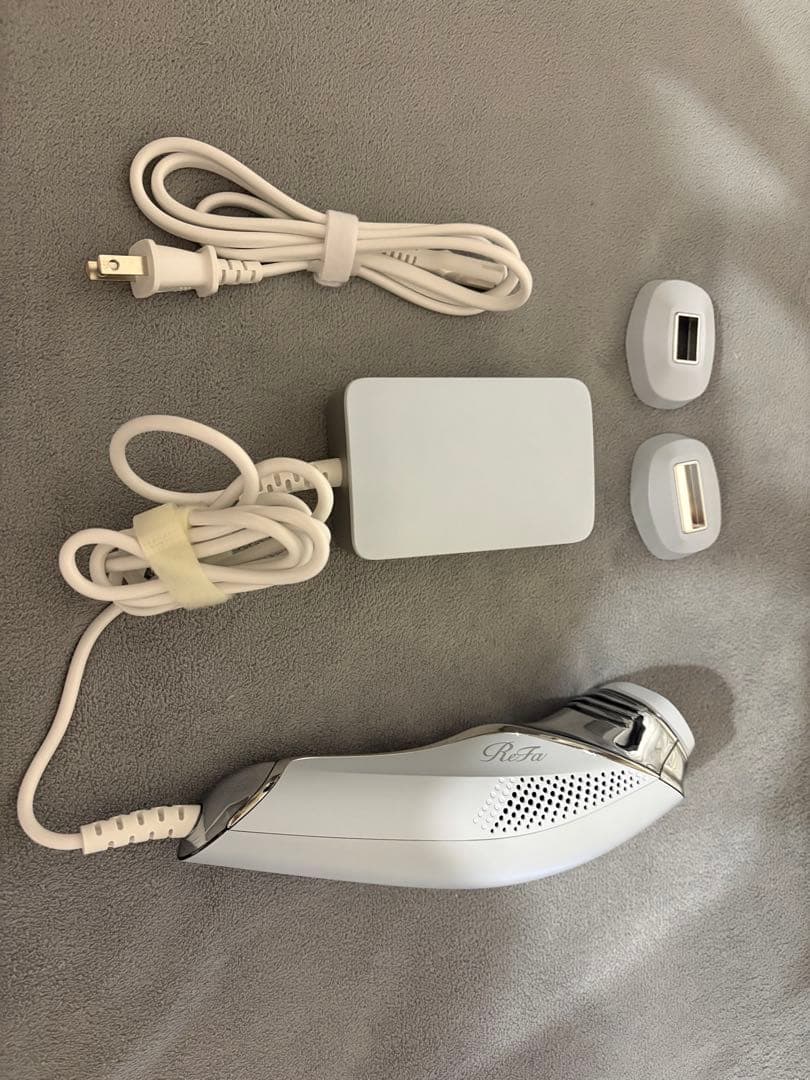 [ニャー]ReFa 脱毛器 本体と付属品　RE-BD 冷却機能付き