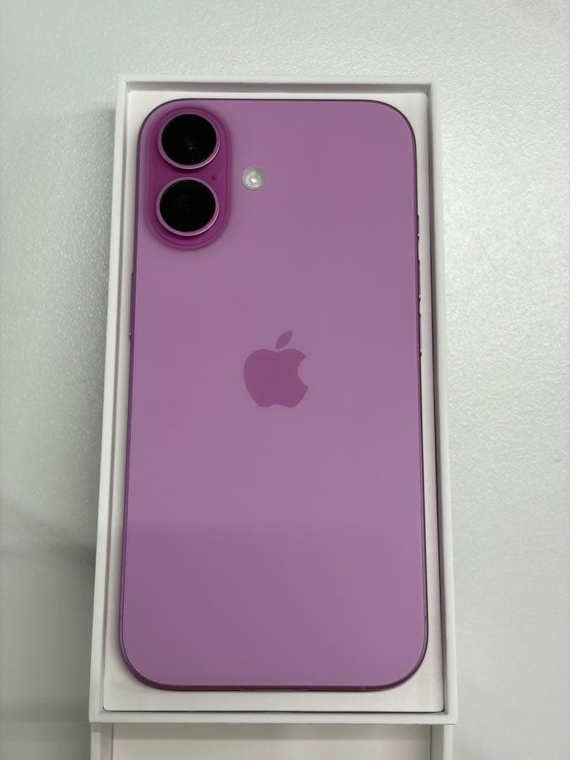 iPhone 16 SIMフリー　美品　iPhone16