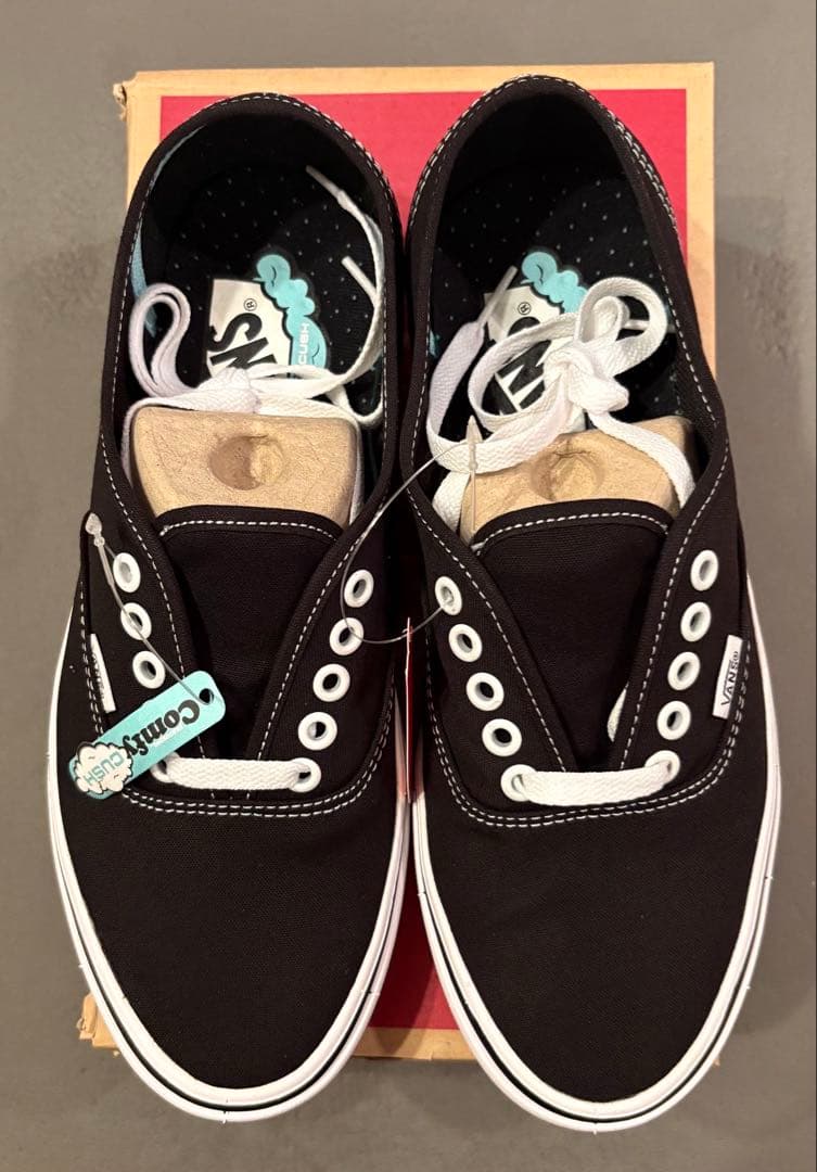 靴 VANS ComfyCush Authent