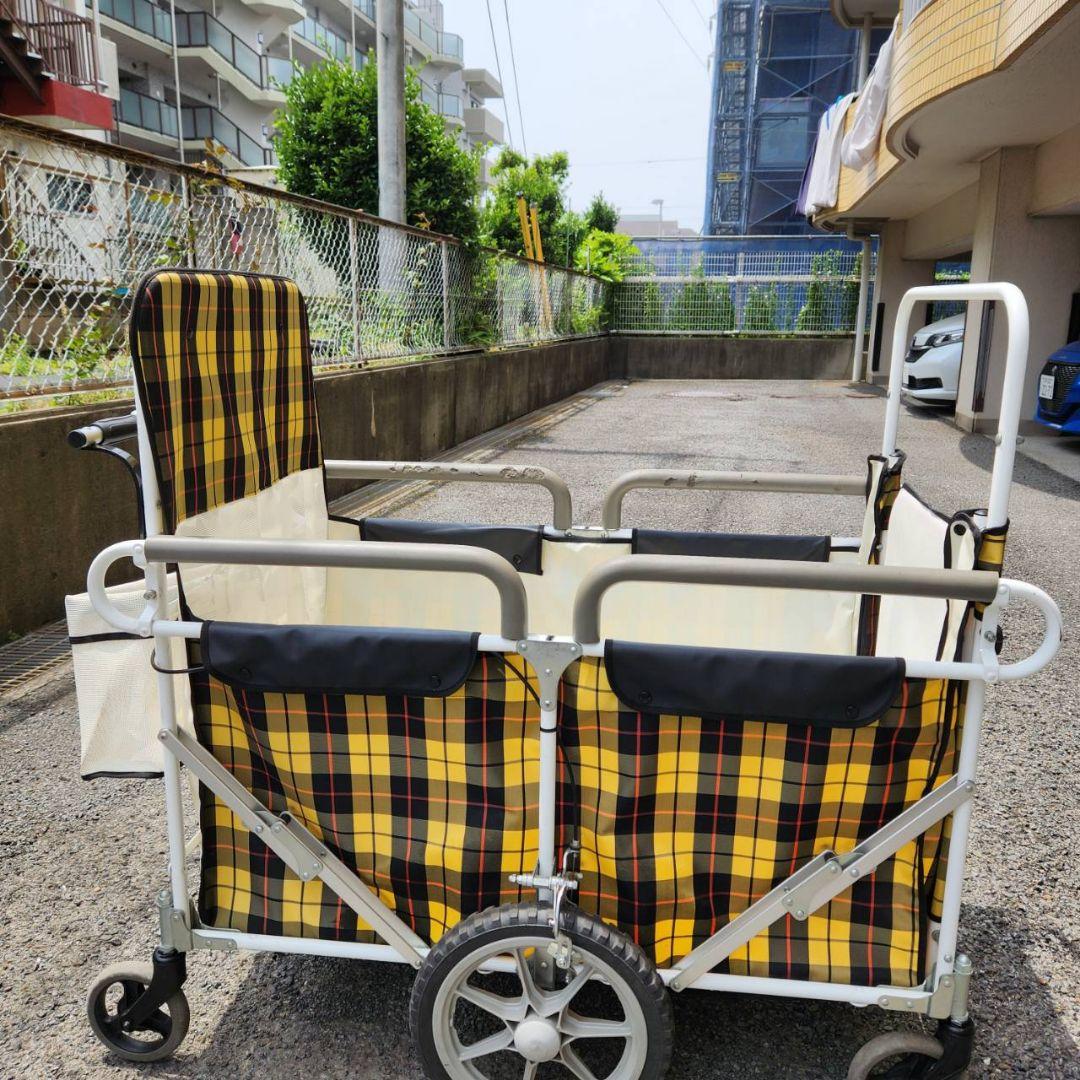 チャイルドエアバス　大型ベビーカー