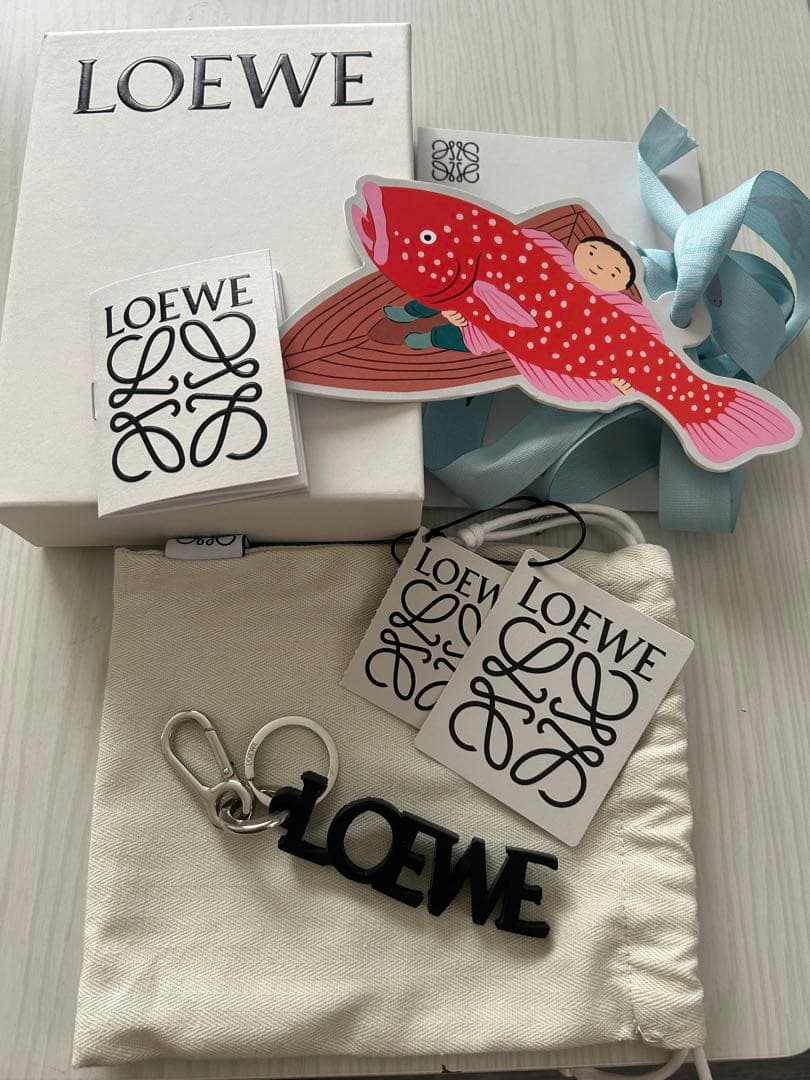 LOEWE ブラック キーホルダー　キーリング