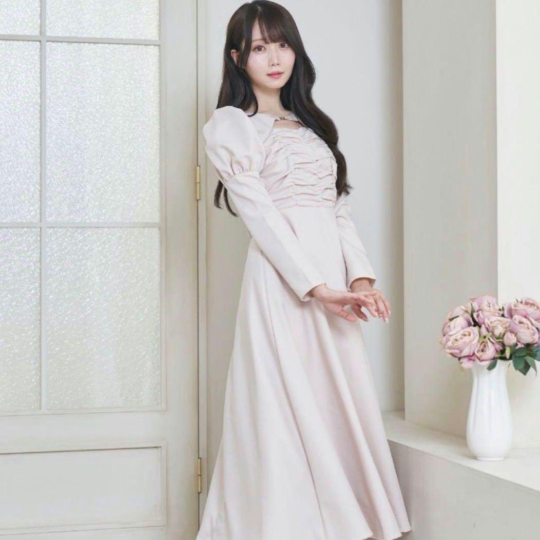 rose muse ロゼミューズ パフスリーブチャーム ワンピース